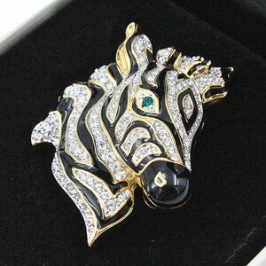 Splendid Swarovski Signed Zebra Head Gold Tone Encrusted Crystal Brooch